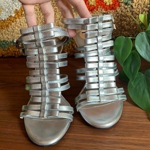 Furla Silver Metallic Multi Bow Heels Size 7